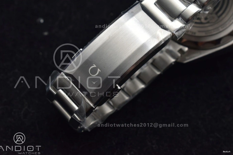 Ultra Ceramic Seamaster A2824 Dial 1:1 Edition TF White Best 6000M on SS Bracelet Bezel Deep SS Blue 1218